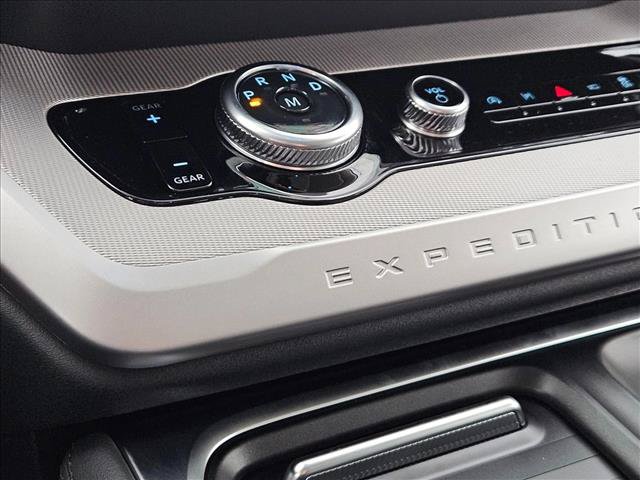 New 2026 Ford Expedition Active RWD image 13
