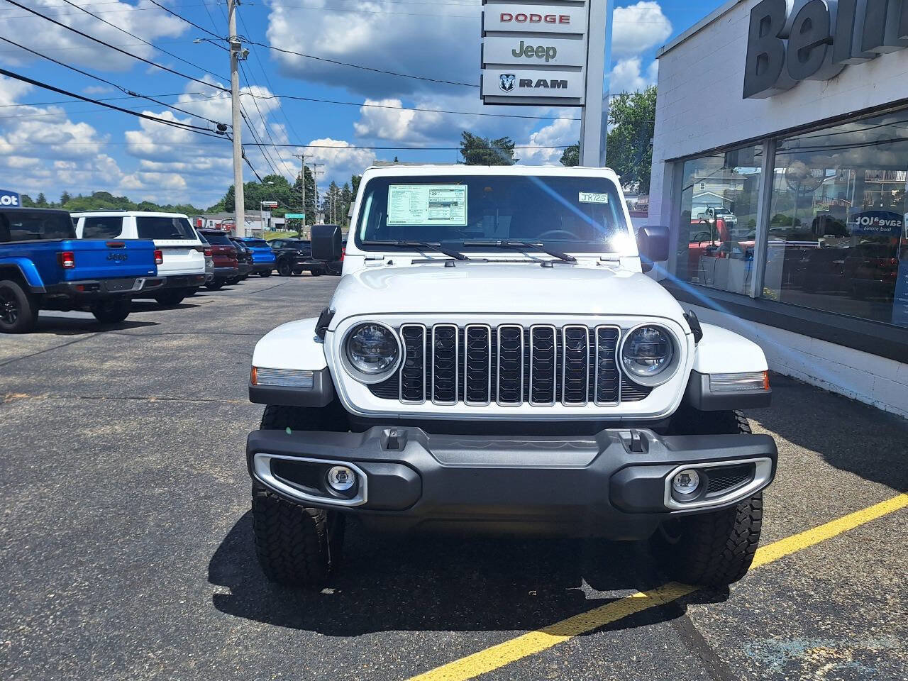 New 2024 Jeep Wrangler Unlimited Sahara image 3
