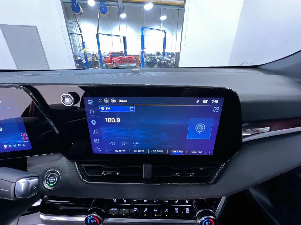 Used 2026 Chevrolet Equinox RS w/ Convenience Package III FWD image 26