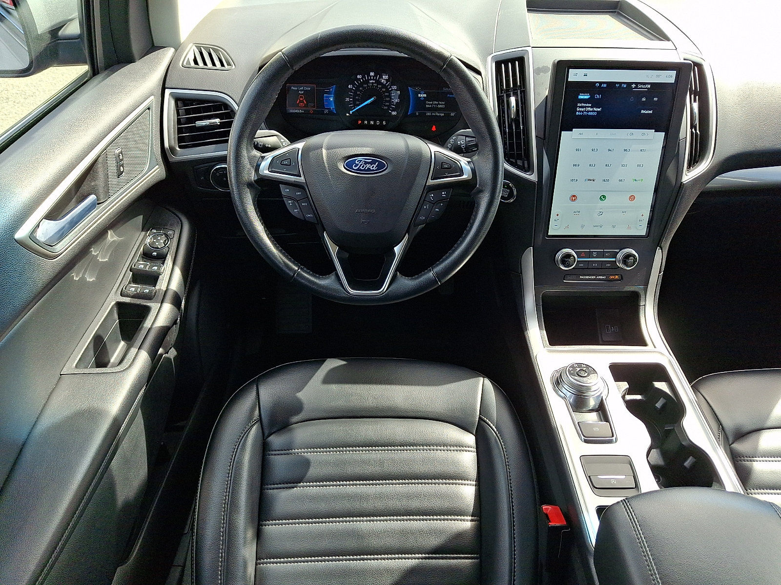 Used 2024 Ford Edge SEL AWD/4WD image 13