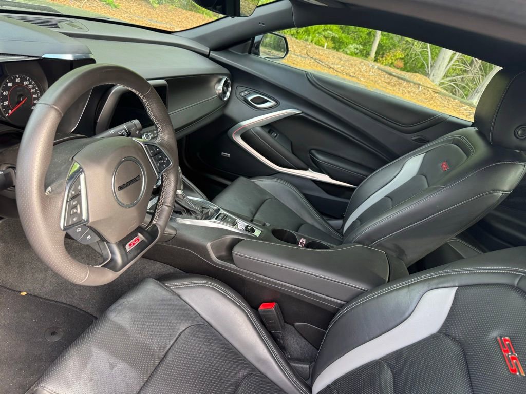 Used 2023 Chevrolet Camaro SS RWD image 19