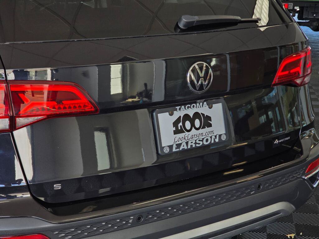 Used 2022 Volkswagen Taos SEL AWD/4WD image 12