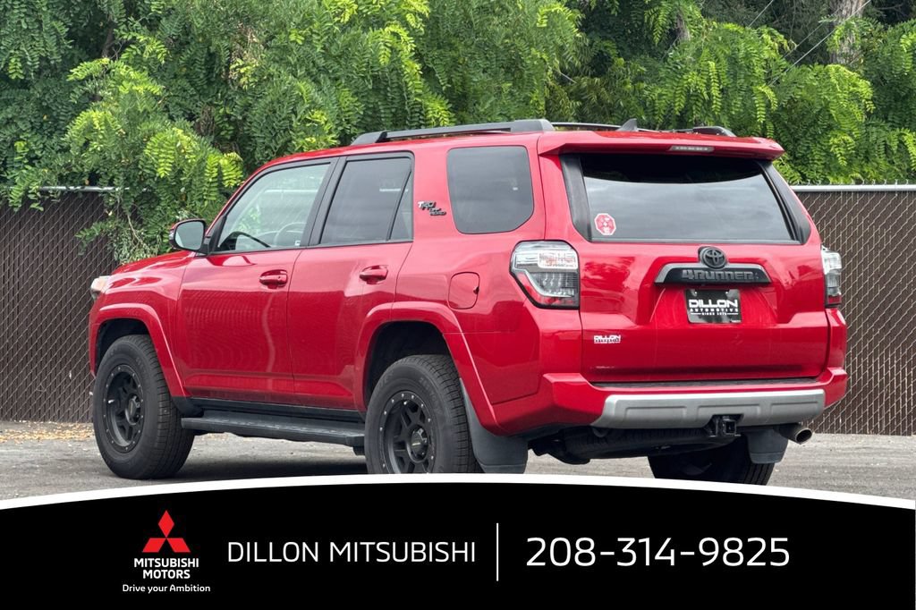 Used 2021 Toyota 4Runner TRD Off-Road Premium w/ Moonroof Package AWD/4WD image 9