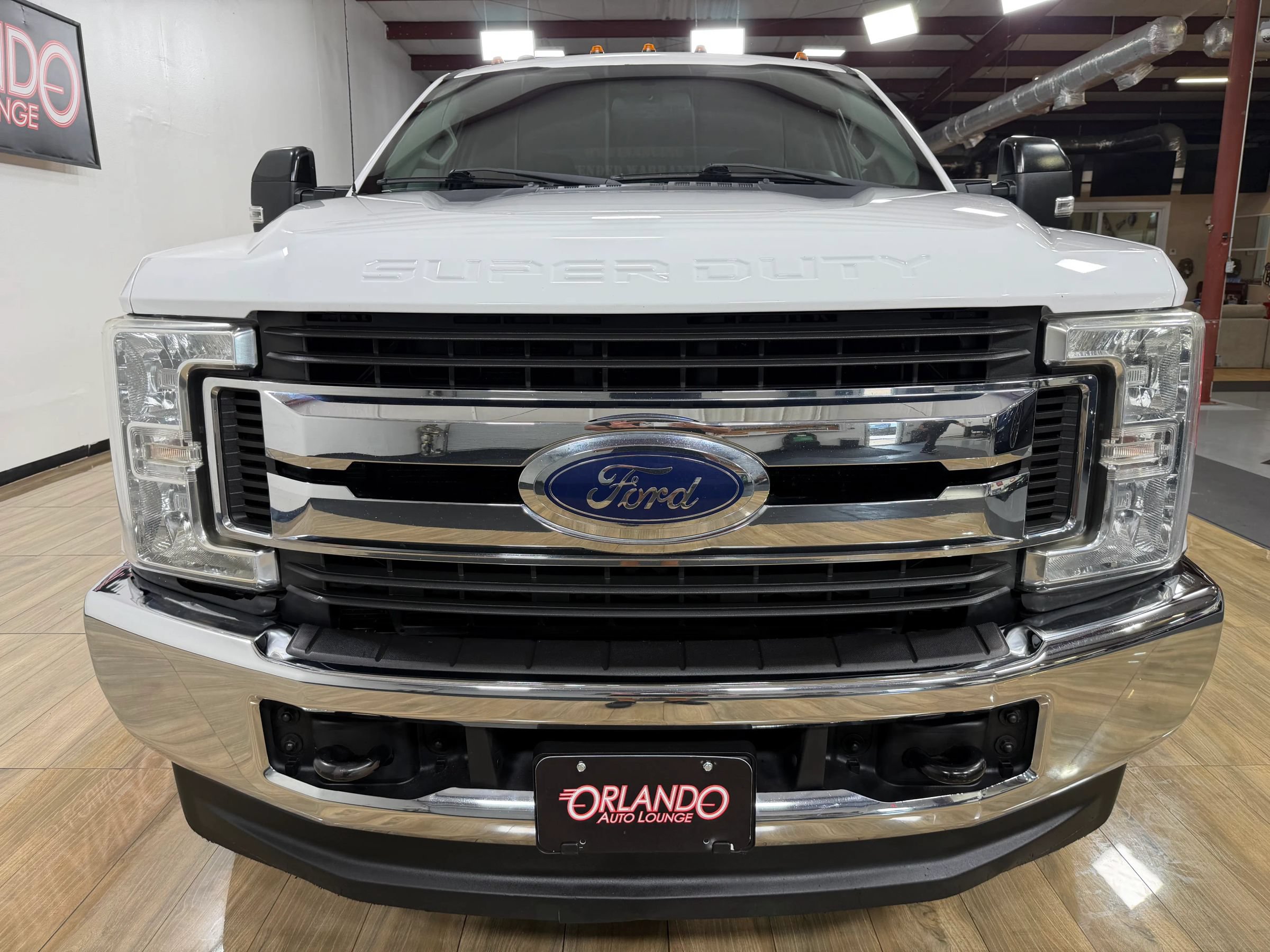 Used 2018 Ford F350 XLT AWD/4WD image 2