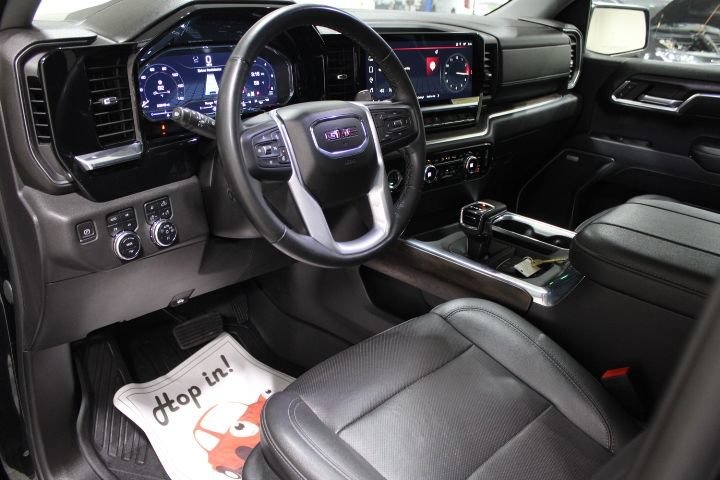 Used 2023 GMC Sierra 1500 SLT w/ SLT Premium Package AWD/4WD image 45