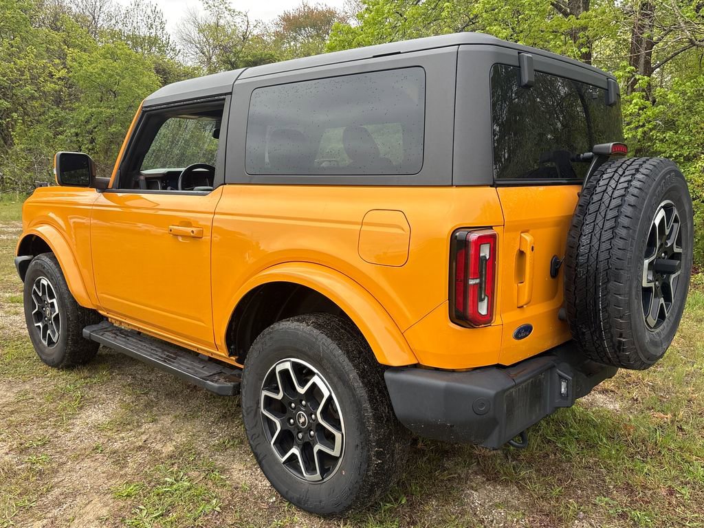 Used 2022 Ford Bronco Outer Banks AWD/4WD image 9