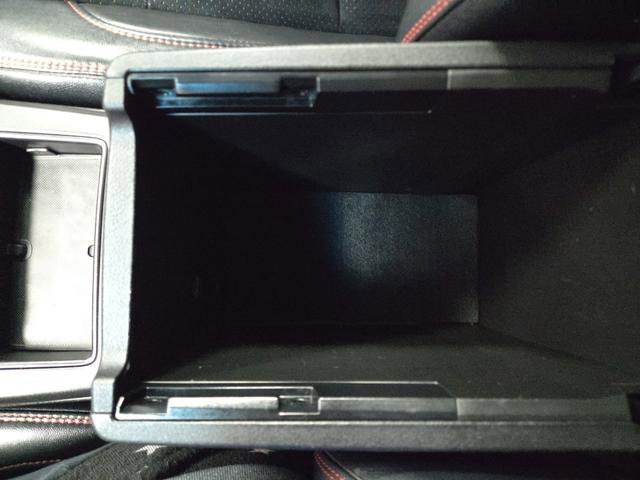 Used 2017 Toyota Camry XSE image 18