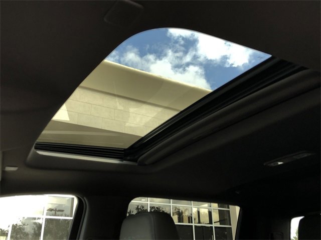 Used 2021 GMC Sierra 3500 Denali w/ Denali Ultimate Package image 29