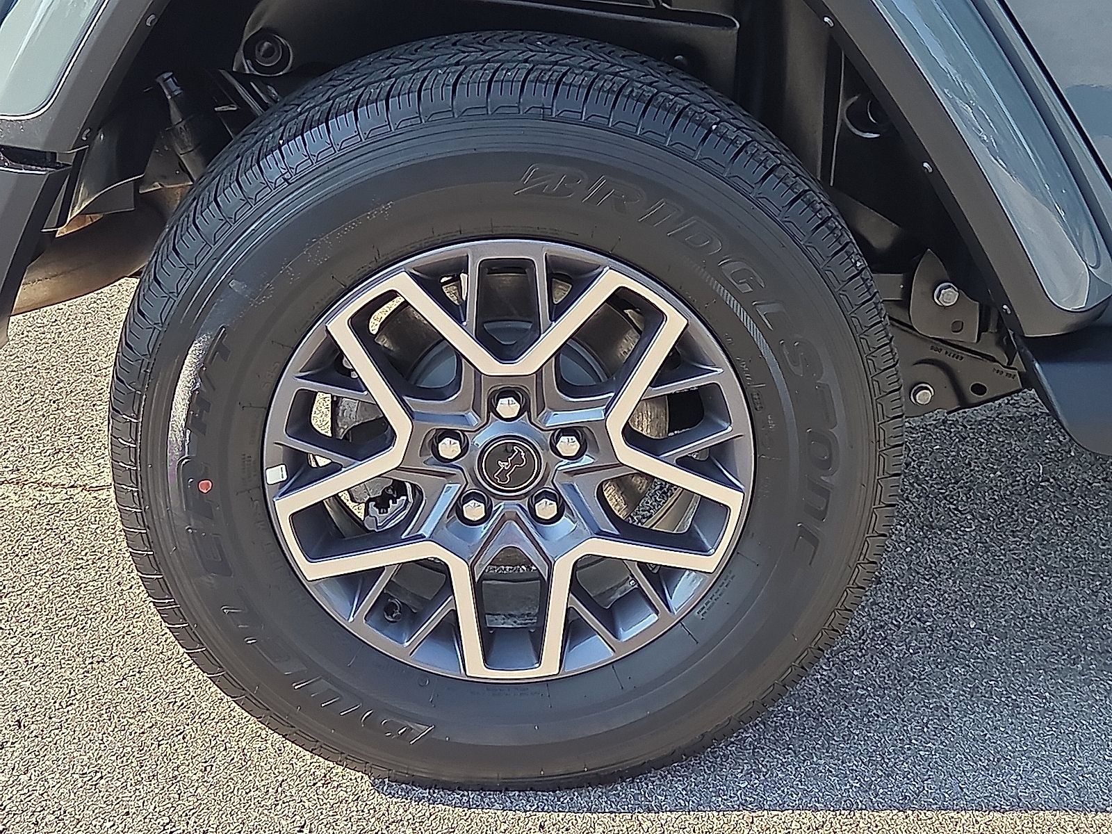 Used 2026 Jeep Wrangler Unlimited Sahara AWD/4WD image 7