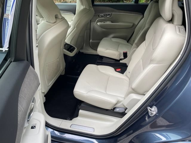 Certified 2023 Volvo XC90 B6 Plus w/ Protection Package Premier AWD/4WD image 12