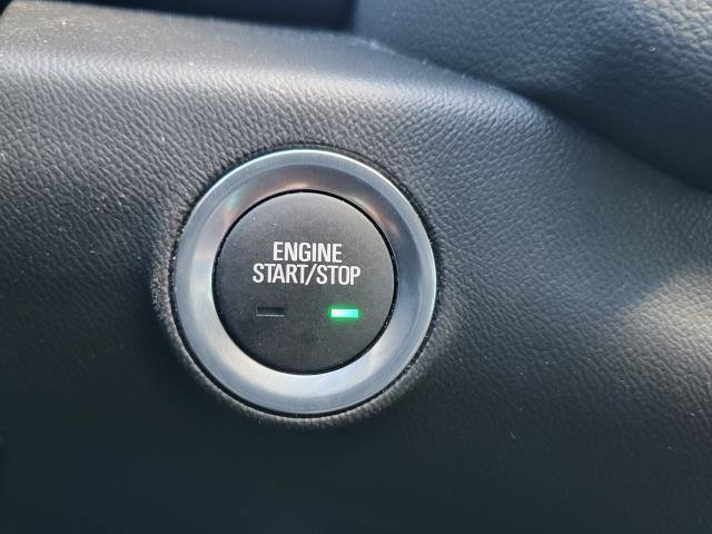 Used 2024 GMC Terrain SLT FWD image 17