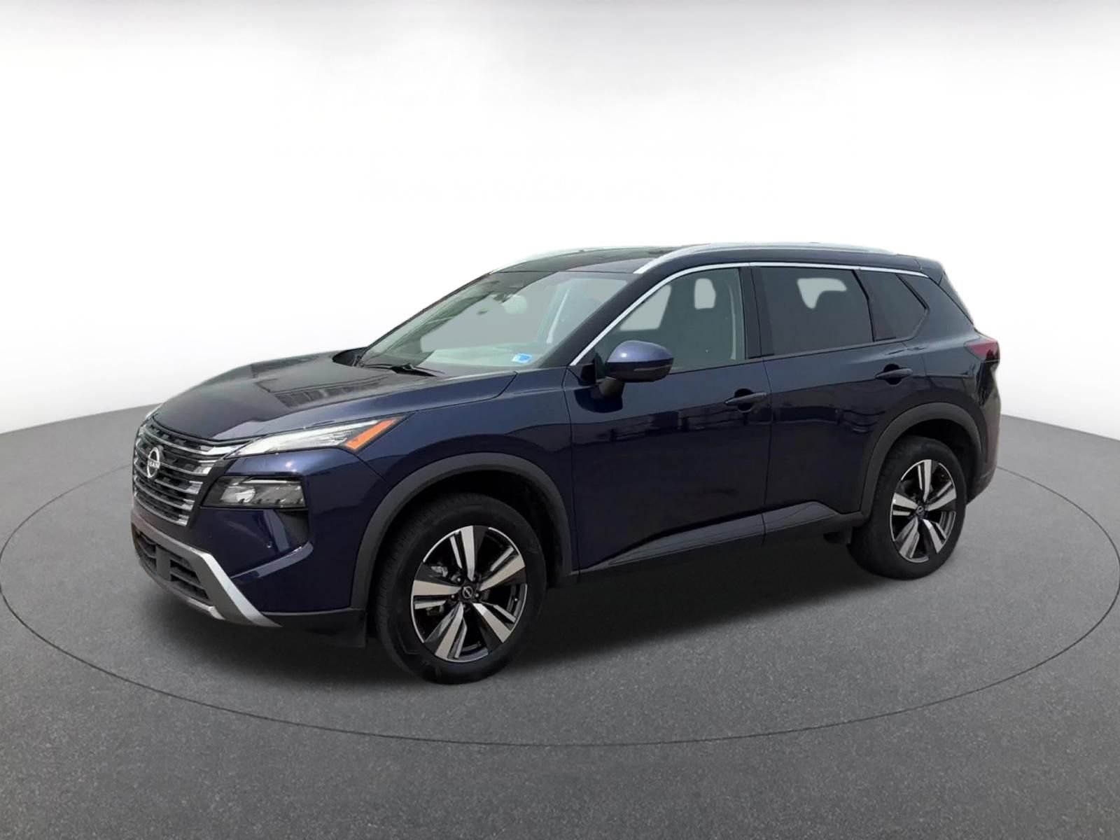 Used 2026 Nissan Rogue SL AWD/4WD image 9