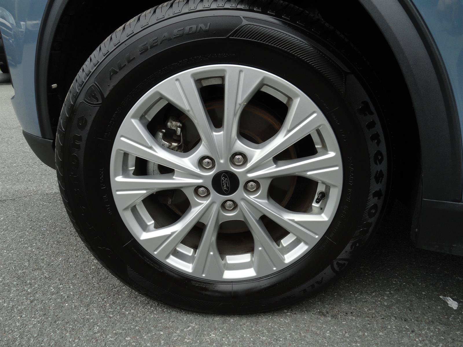 Certified 2024 Ford Escape Active AWD/4WD image 3