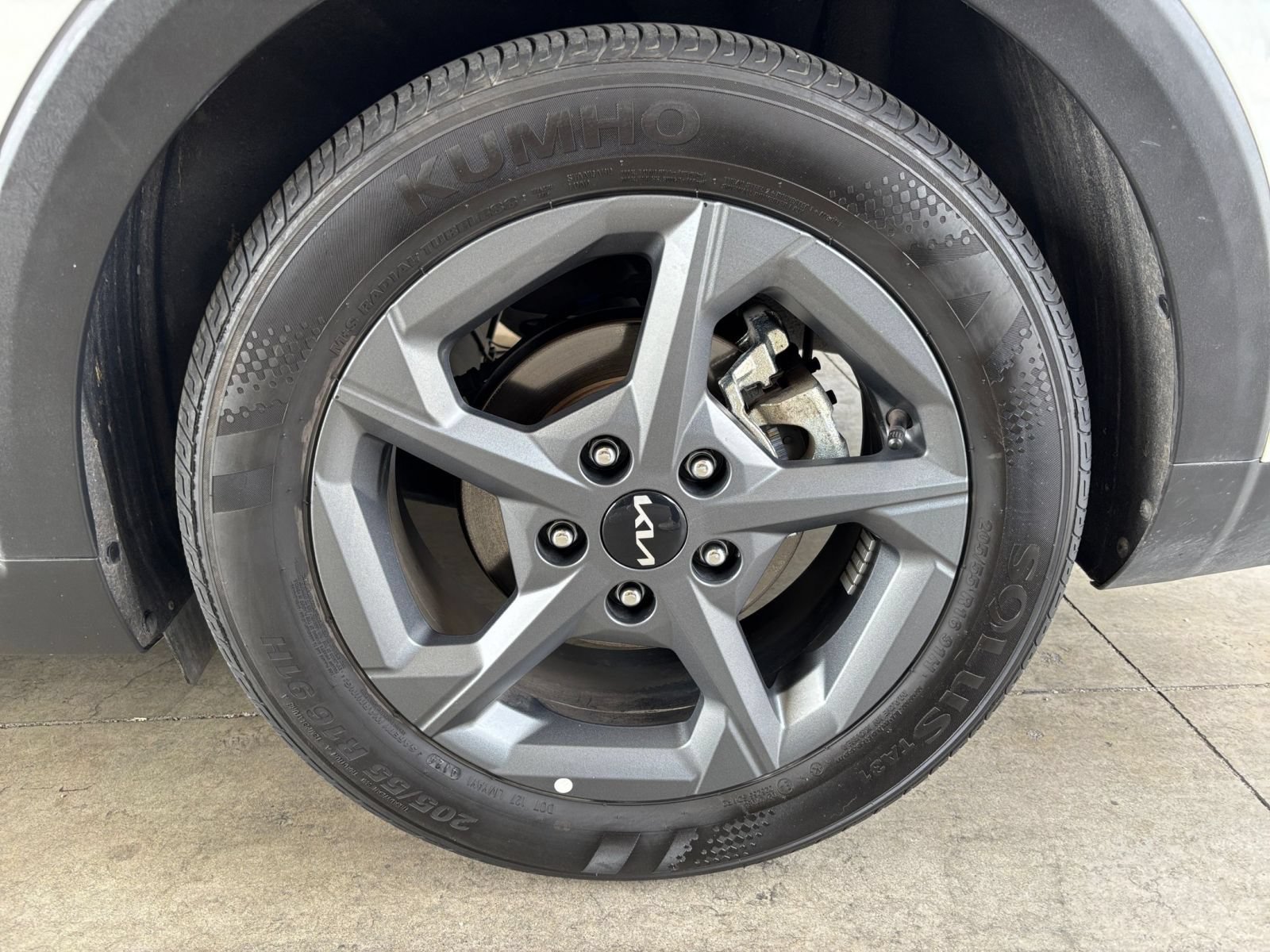 Used 2025 Kia K4 FWD image 29