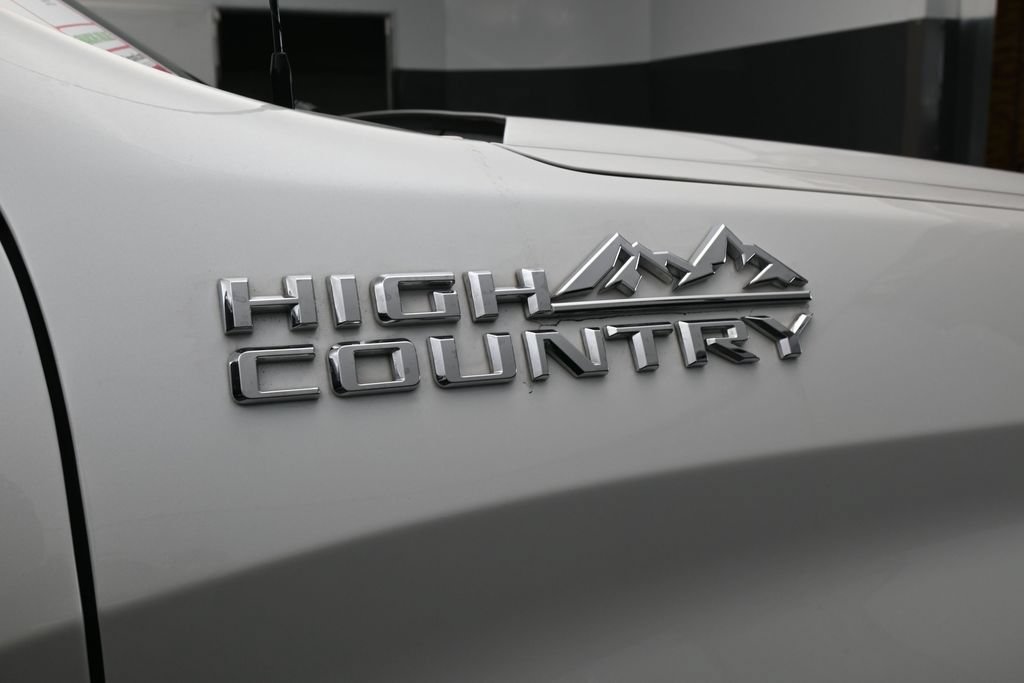 Used 2023 Chevrolet Silverado 1500 High Country w/ Technology Package RWD image 55