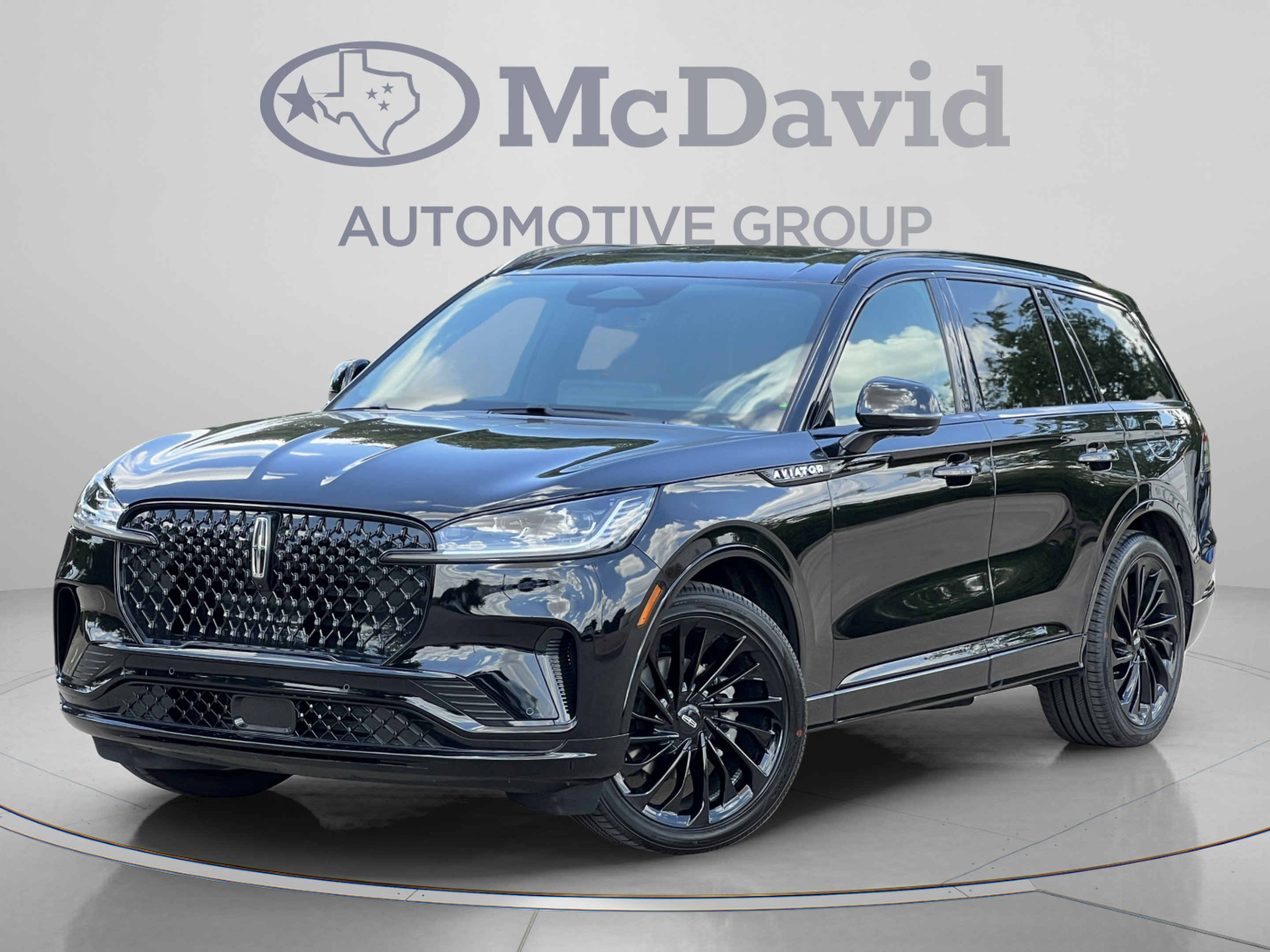 New 2026 Lincoln Aviator Reserve w/ Luxury Package RWD image 1