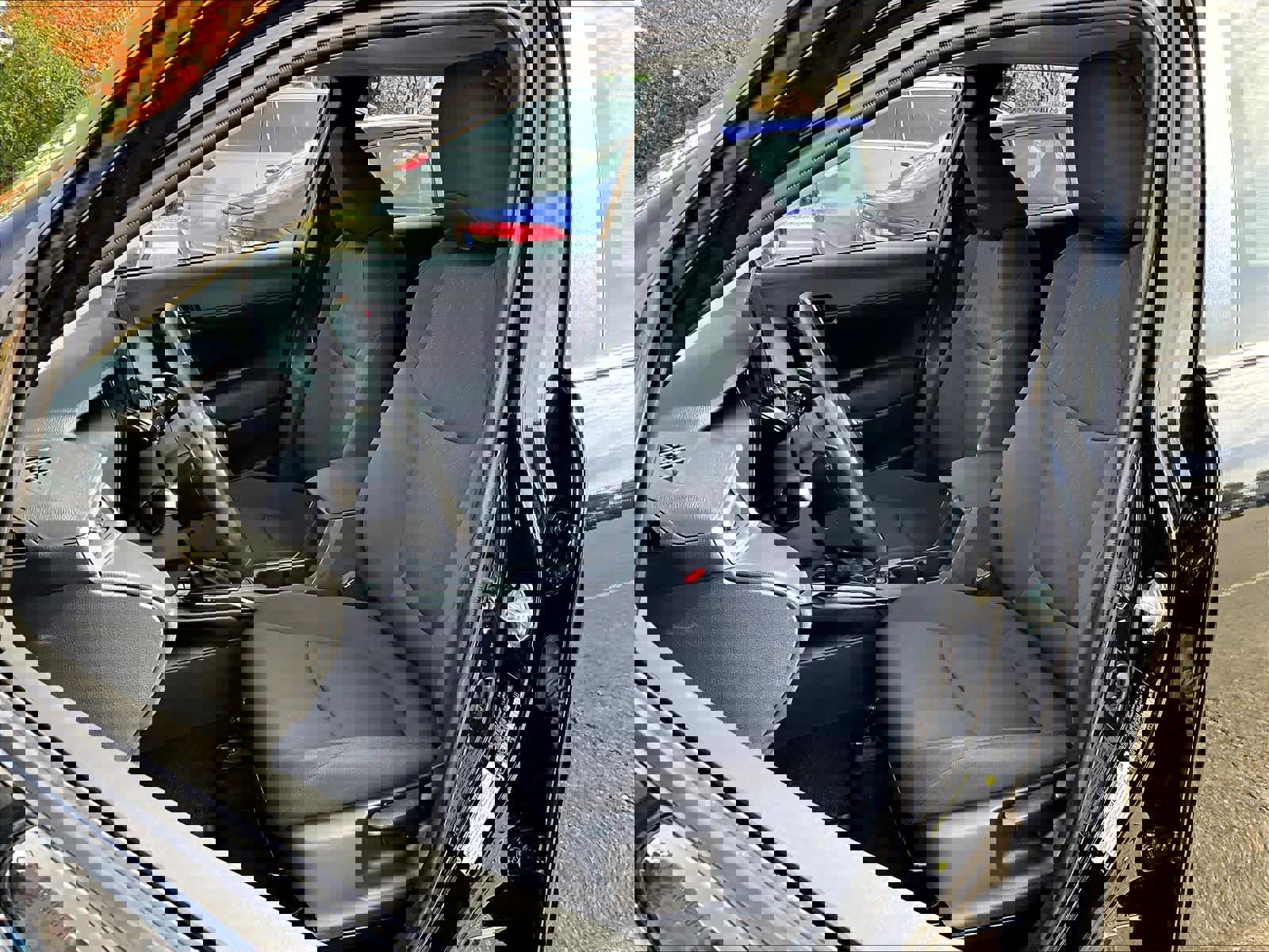 Used 2023 Toyota Corolla Cross LE image 10