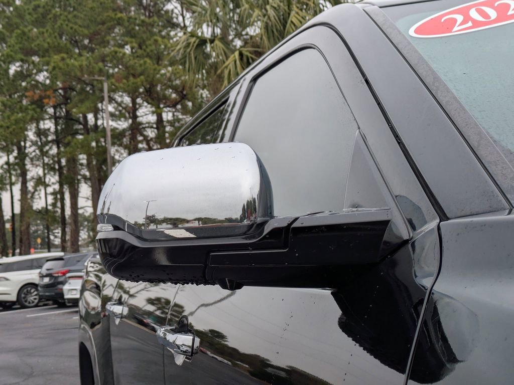 Used 2024 Toyota Tundra 1794 Edition image 11