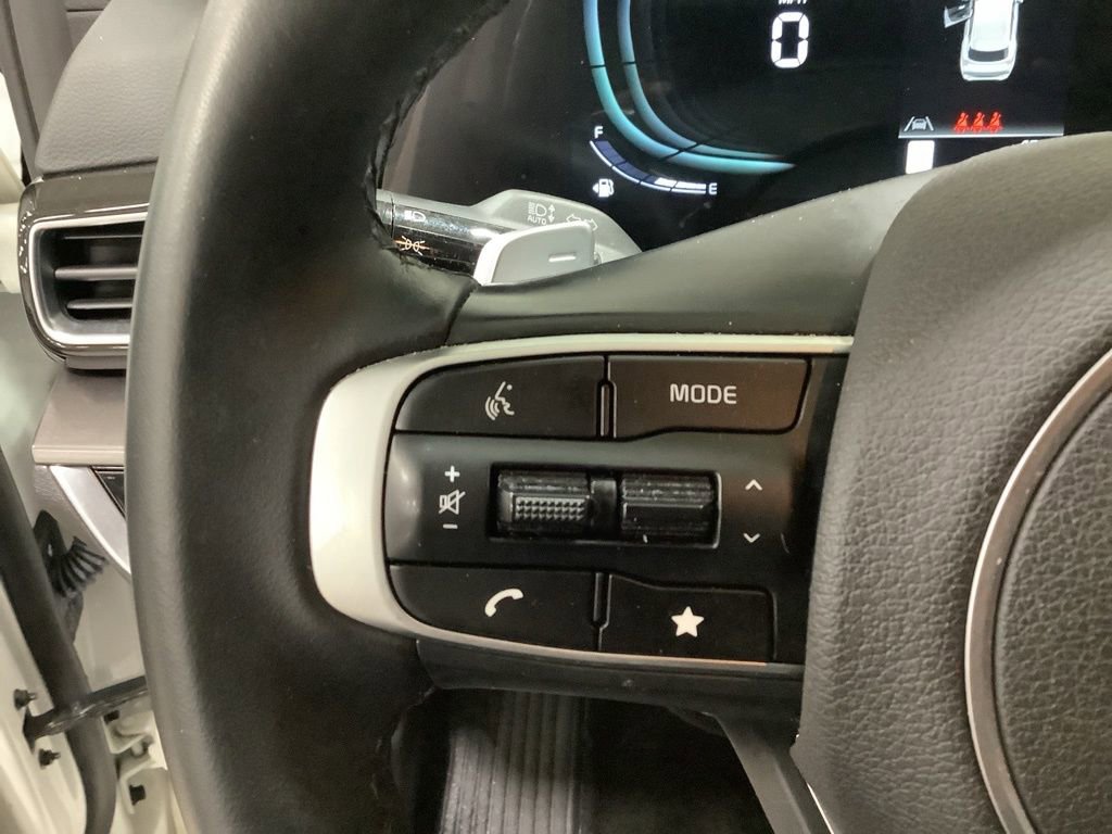 Certified 2024 Kia Sportage EX image 18