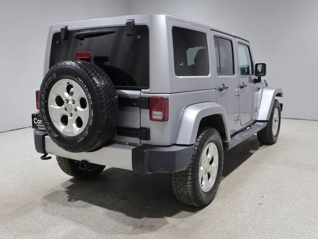 Used 2015 Jeep Wrangler Unlimited Sahara w/ Trailer Tow Group AWD/4WD image 2