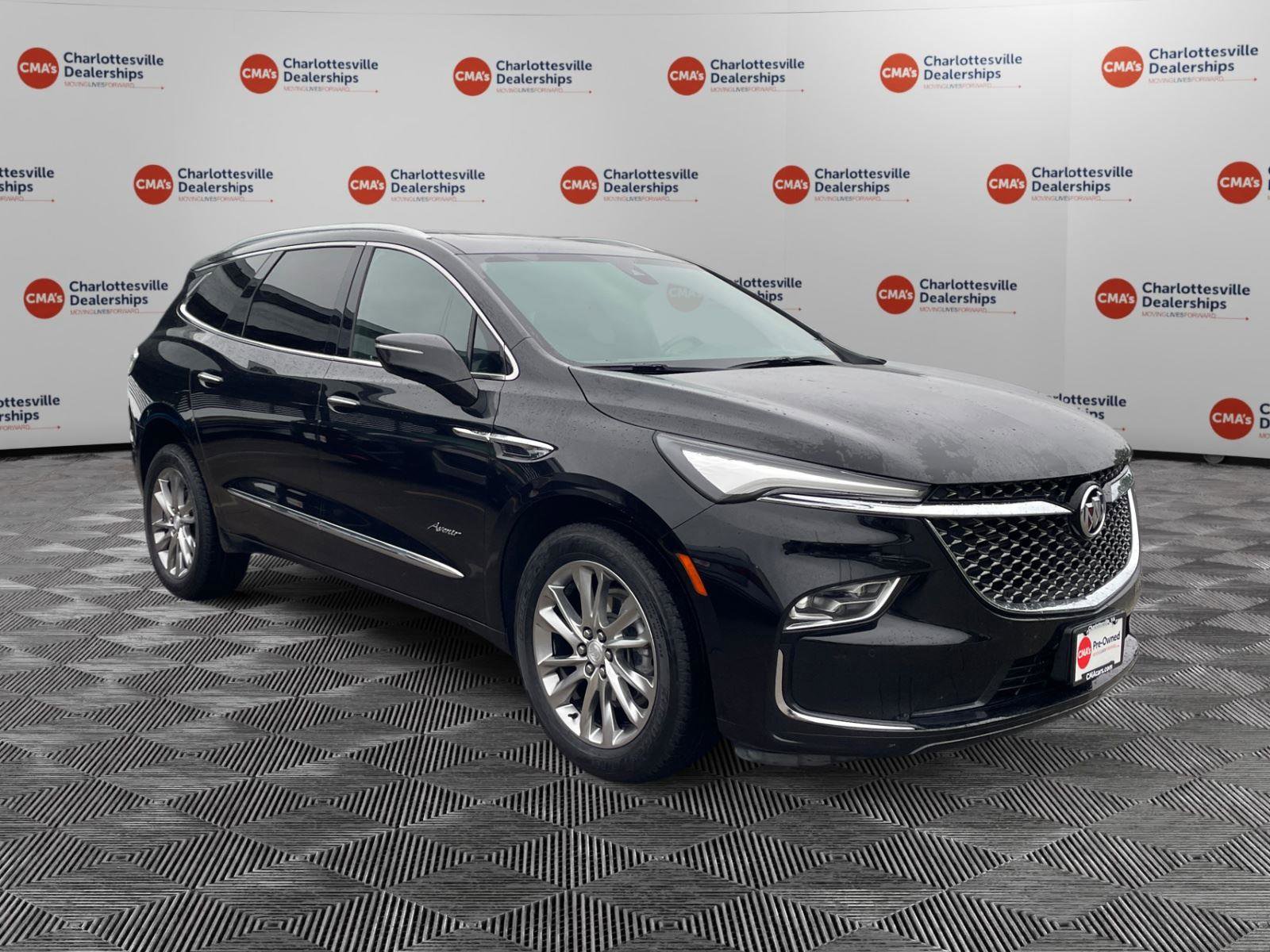 Used 2022 Buick Enclave Avenir w/ Avenir Technology Package AWD/4WD image 7