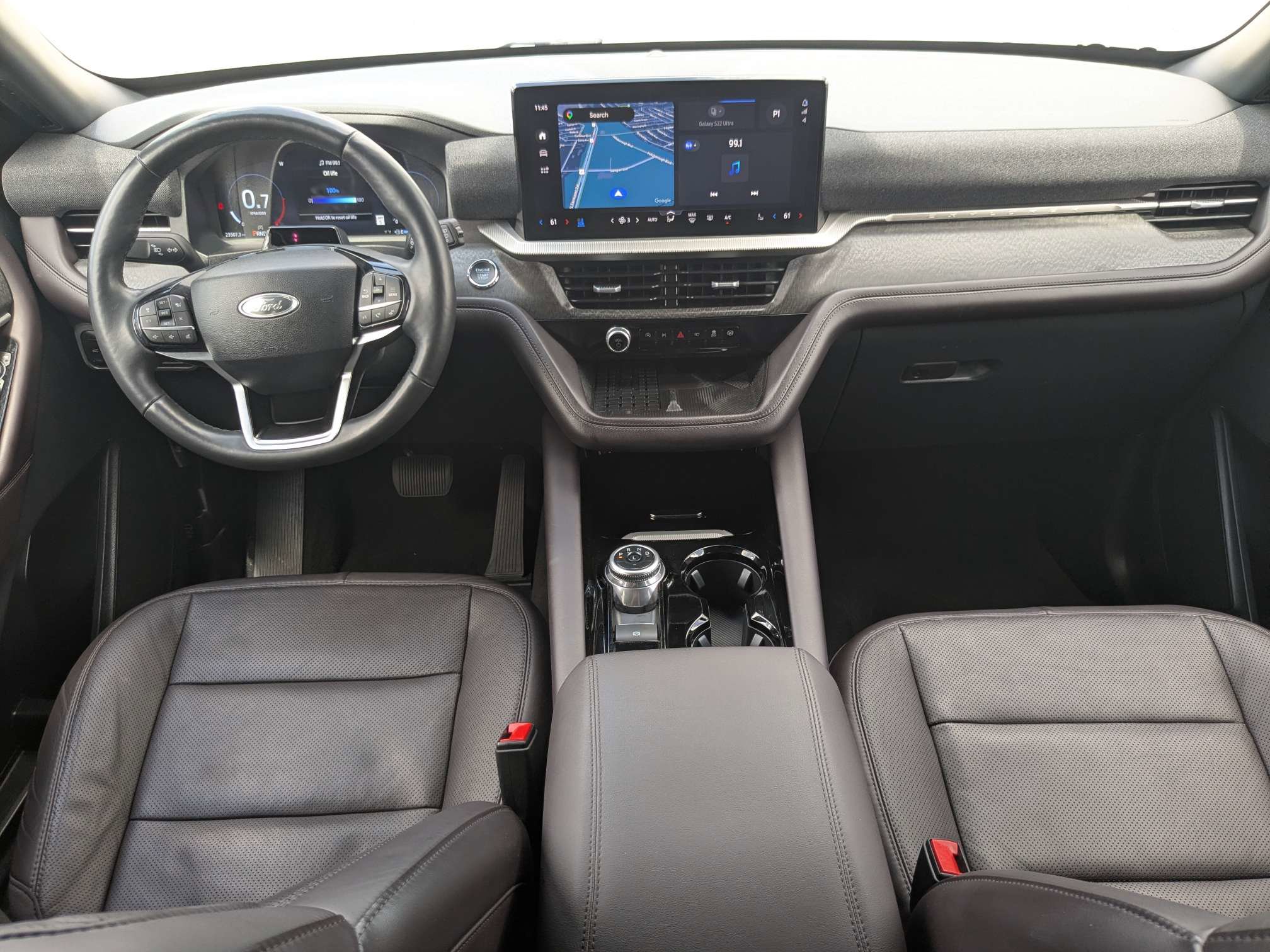 Used 2025 Ford Explorer Platinum w/ LUX Leather Package AWD/4WD image 20