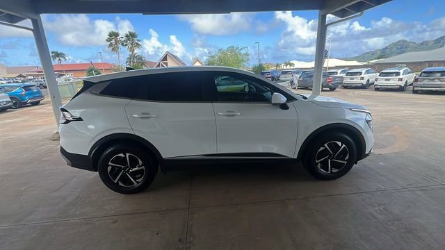 Used 2025 Kia Sportage LX FWD image 6