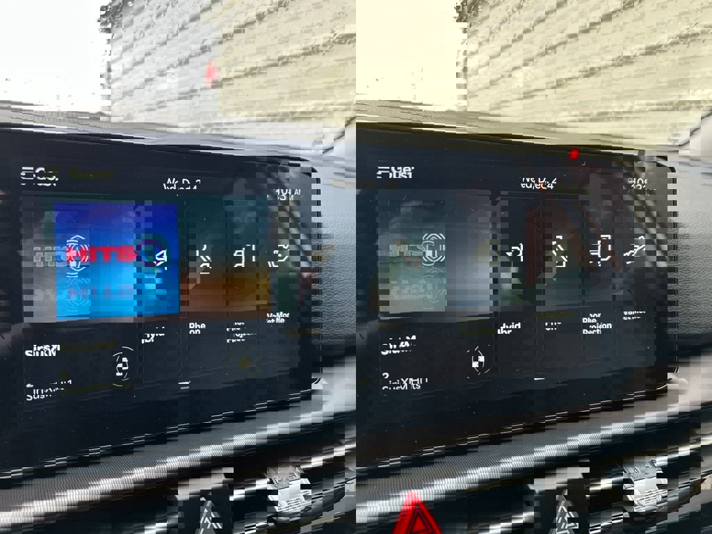 New 2026 Kia Sportage EX image 19