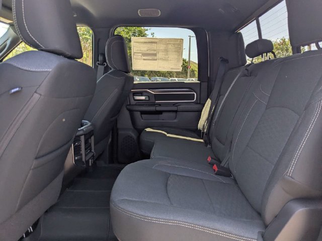 New 2026 RAM 3500 Big Horn AWD/4WD image 14