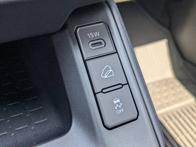 New 2026 Toyota RAV4 SE AWD/4WD image 25