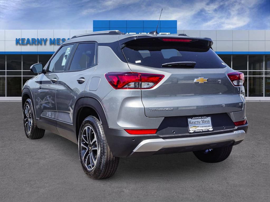 New 2026 Chevrolet TrailBlazer LT w/ LT Cold Weather Package FWD image 4