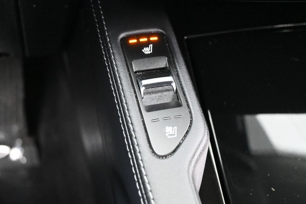 Used 2024 Kia Telluride EX AWD/4WD image 23