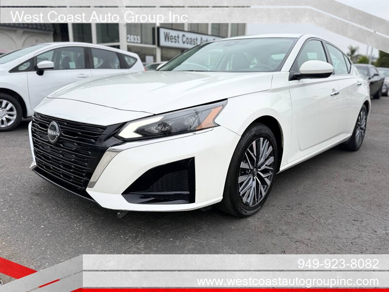 Used 2023 Nissan Altima 2.5 SV FWD image 1
