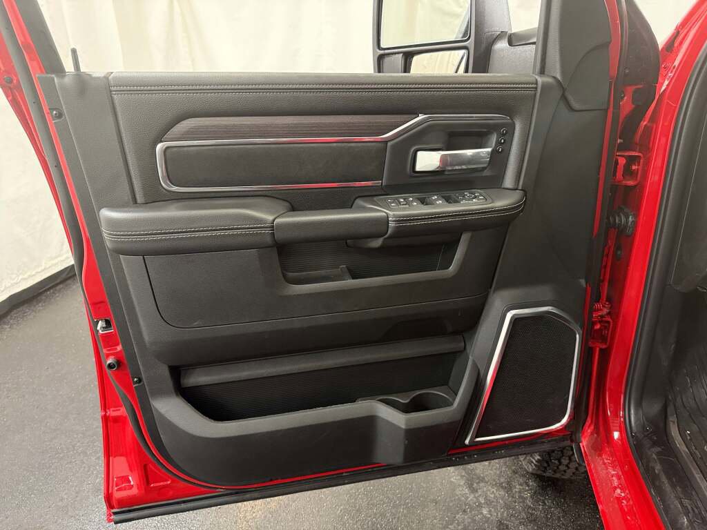 New 2026 RAM 3500 Laramie image 28