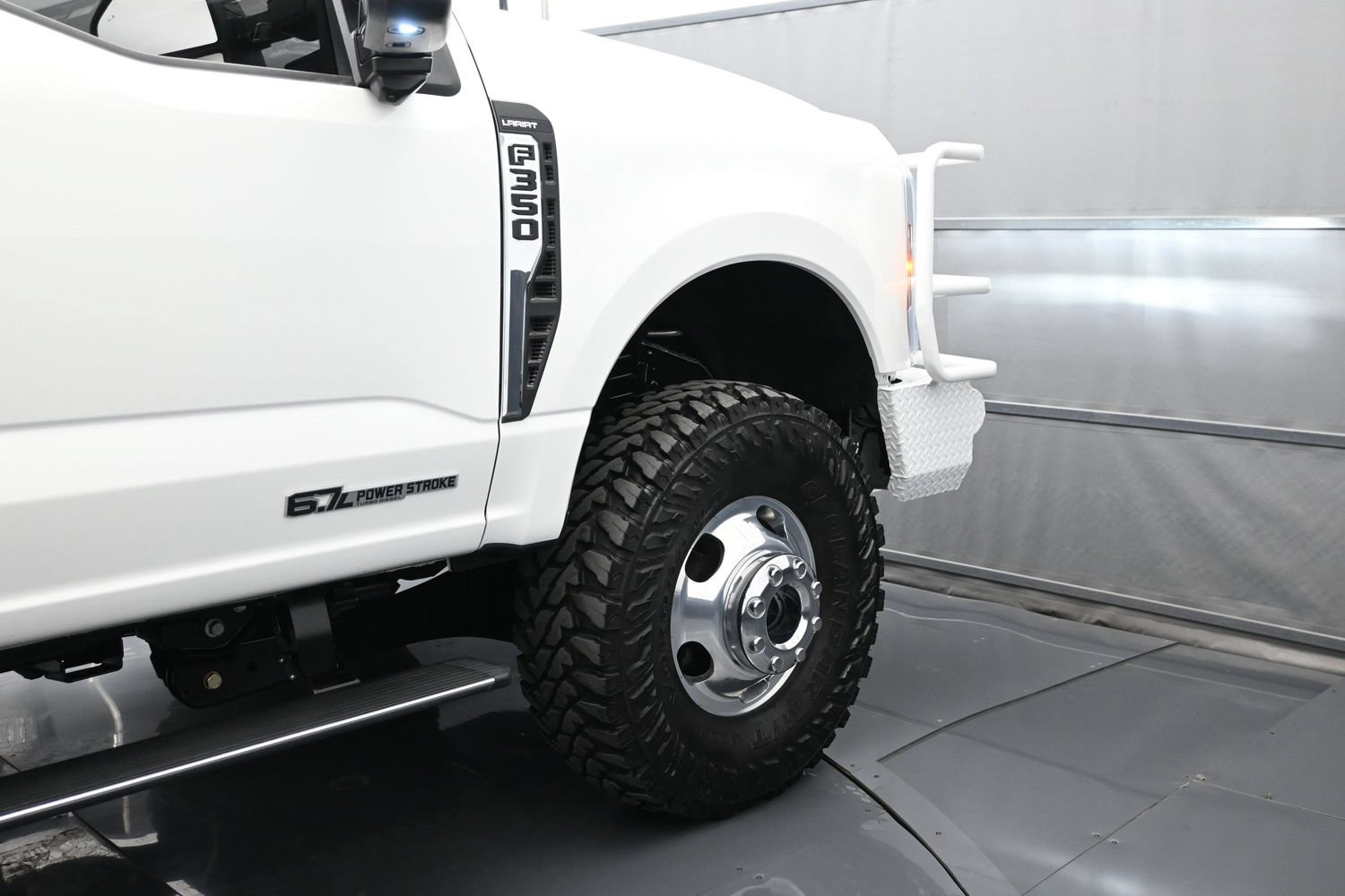 Used 2025 Ford F350 Lariat w/ Lariat Ultimate Package AWD/4WD image 51