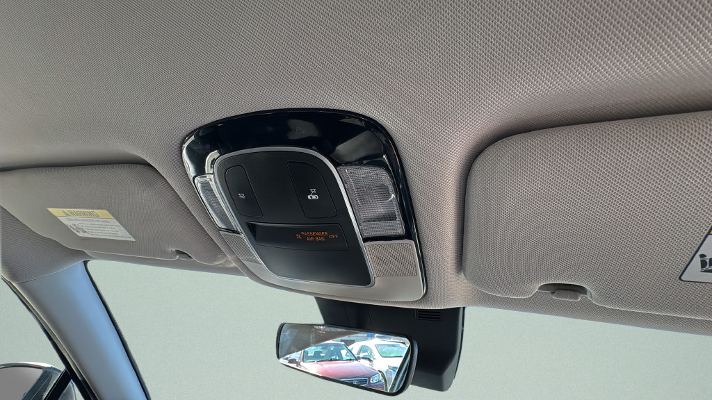 Used 2022 Hyundai Sonata SE w/ Preferred Accessory Package FWD image 26