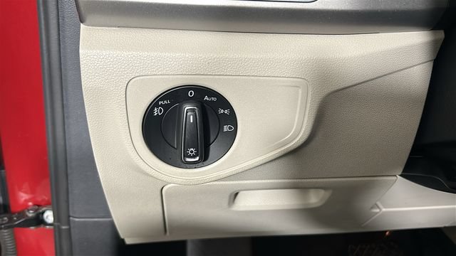 Used 2018 Volkswagen Atlas SE AWD/4WD image 19