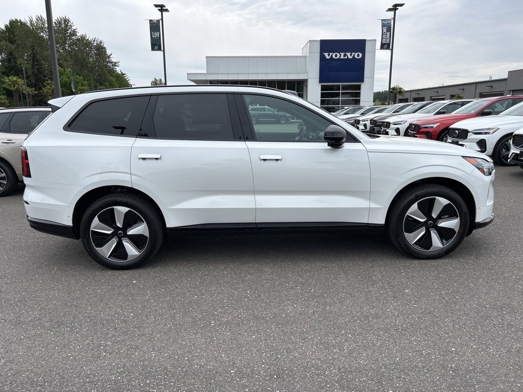 New 2025 Volvo EX90 Plus image 9