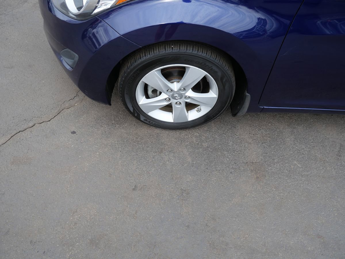 Used 2013 Hyundai Elantra GLS FWD image 31