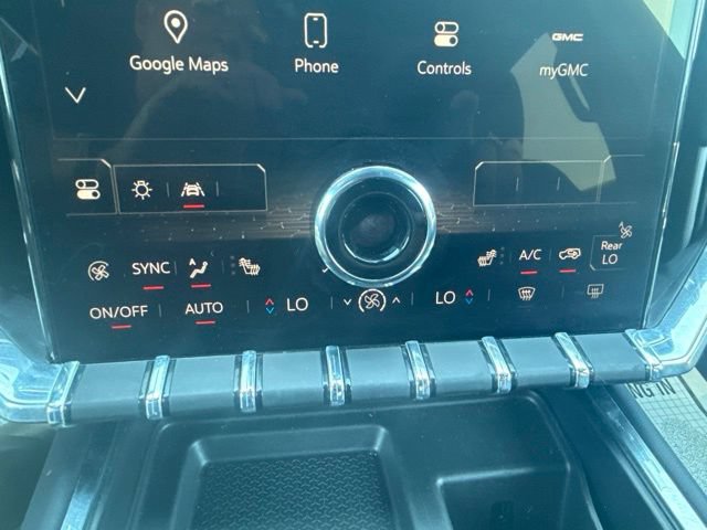 Certified 2025 GMC Acadia Elevation FWD image 16