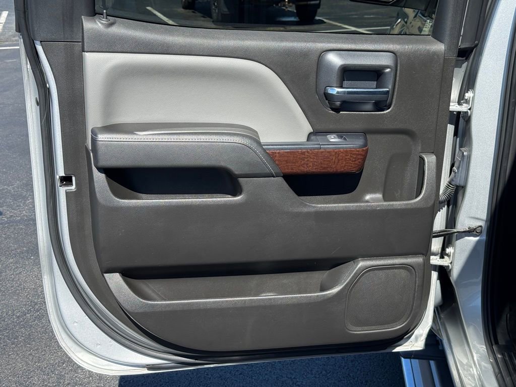 Used 2018 GMC Sierra 1500 SLT image 30