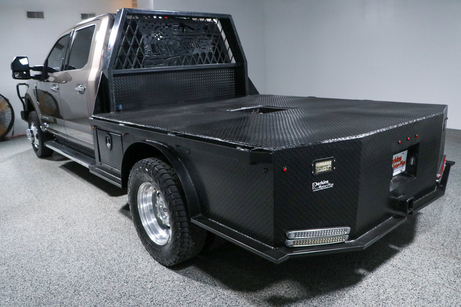 Used 2021 Ford F350 XLT w/ XLT Premium Package AWD/4WD image 9