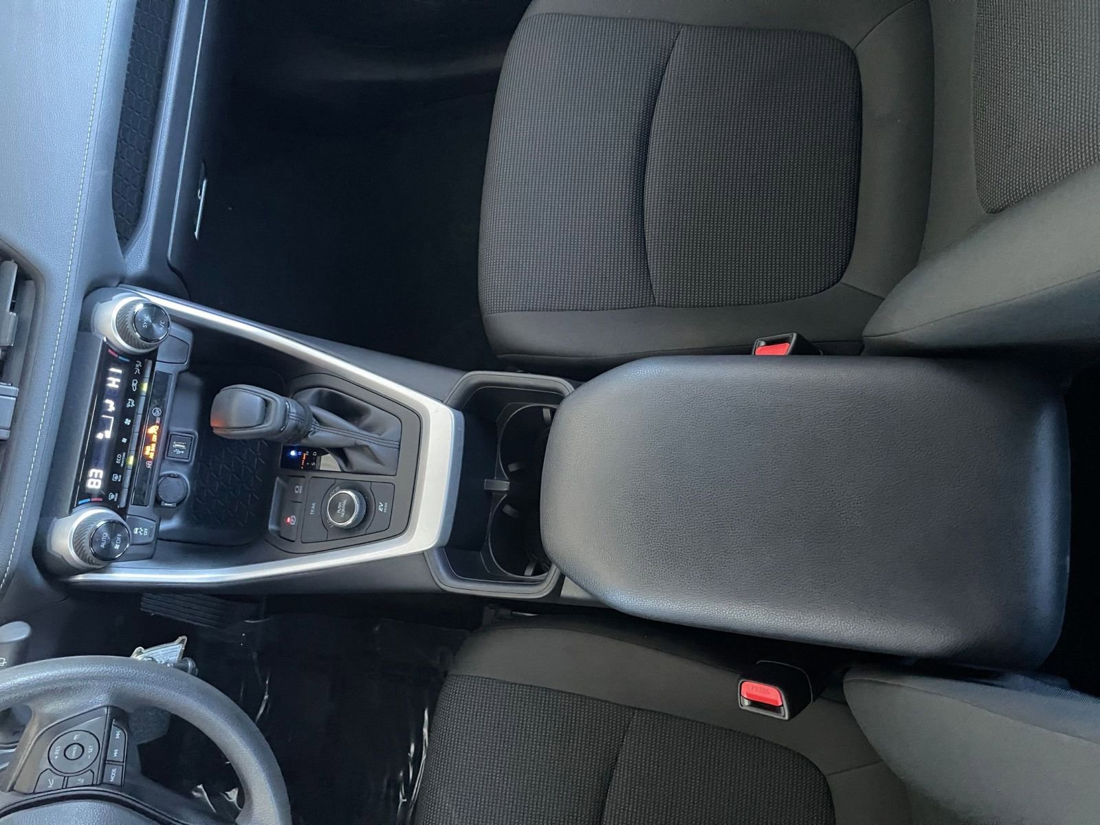 Used 2025 Toyota RAV4 LE image 39