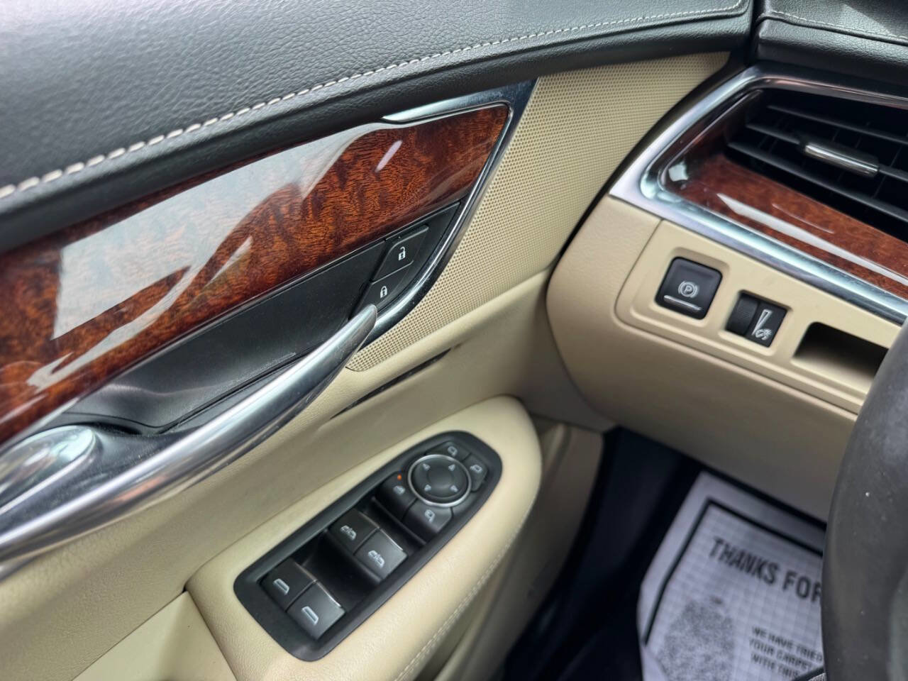 Used 2017 Cadillac XT5 Luxury w/ Driver Awareness Package image 45