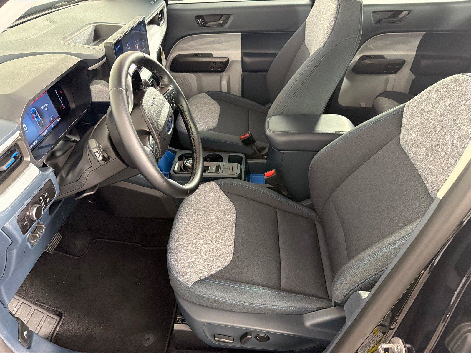 Used 2026 Ford Maverick XLT w/ XLT Luxury Package AWD/4WD image 8