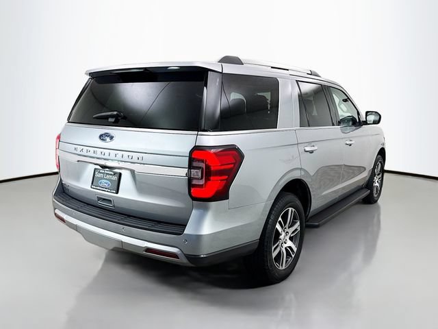 Used 2023 Ford Expedition Limited AWD/4WD image 7