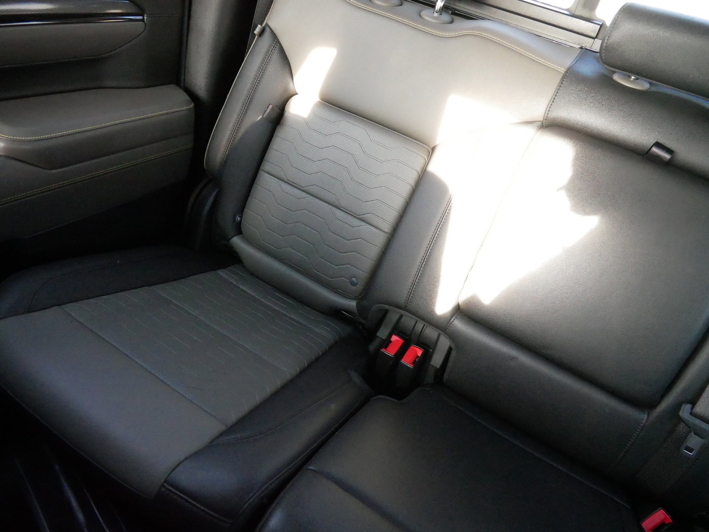 Used 2022 Chevrolet Silverado 1500 ZR2 w/ Technology Package image 12