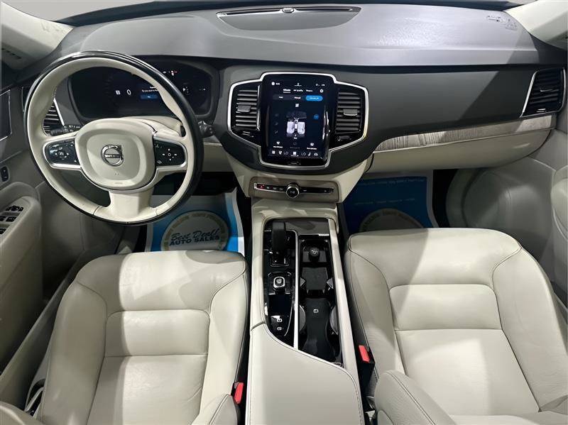 Used 2024 Volvo XC90 T8 Plus AWD/4WD image 17