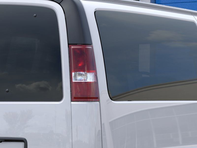 New 2026 Chevrolet Express 3500 LS RWD image 21