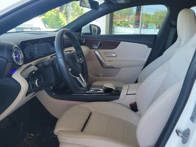 Used 2020 Mercedes-Benz CLA 250 image 9